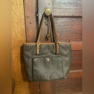 MK jet set tote preowned